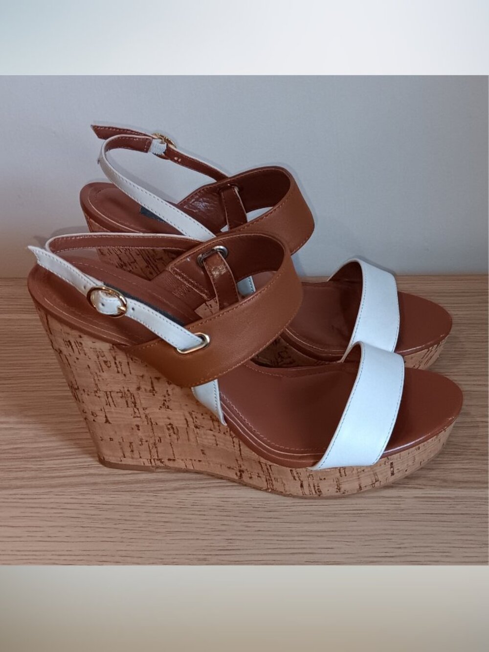 White House Black Market Women's Sadie Cork Wedge Sandals Nutmeg White 6.5M